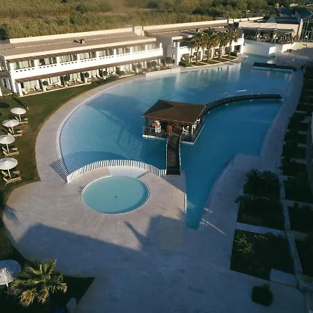 Giannoulis - Cavo Spada Luxury Sports & Leisure &