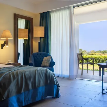 Üdülőközpont Giannoulis - Cavo Spada Luxury Sports & Leisure & Kolimvári